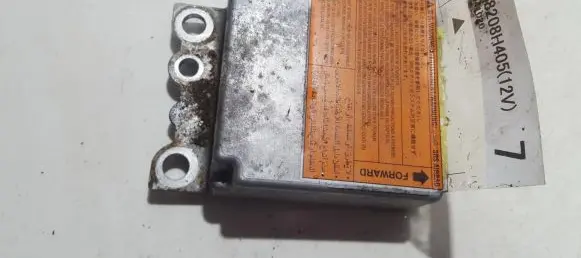 Nissan X-Trail T30 Airbag control unit/module 988208H405