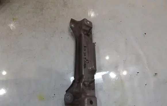 Toyota Yaris Holder (bracket) 