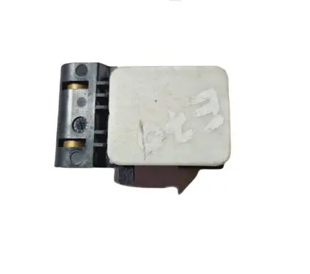 BMW X5 E70 Airbag deployment crash/impact sensor 6911003 0285003900 300307