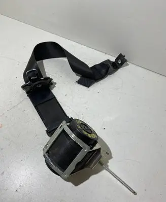 Opel Astra H Front seatbelt 560834901 040421