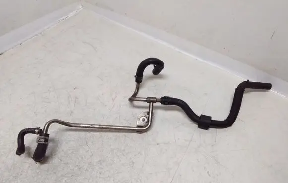 Volkswagen Tiguan Fuel return line/hose 03L201360F