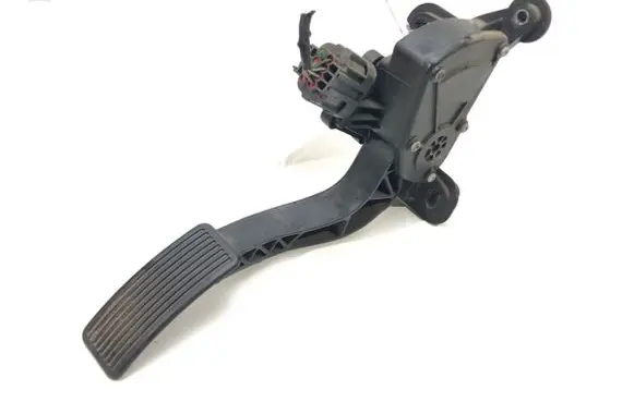 Mazda CX-9 Accelerator throttle pedal