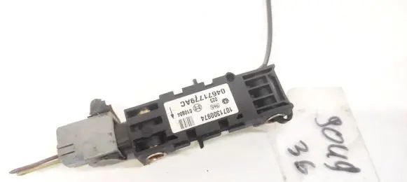 Chrysler Pacifica Airbag deployment crash/impact sensor 04671779AC 1071300974