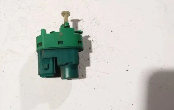 Ford Fiesta Brake pedal sensor switch 94569c872ac 9456-9c872-ac