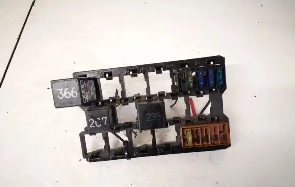 Audi A6 S6 C4 4A Fuse box set 4a0937503a