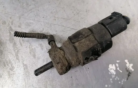 Audi A6 S6 C6 4F Windscreen/windshield washer pump 1K6955651