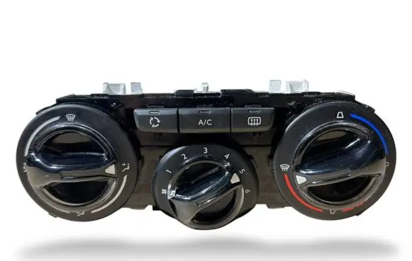 Peugeot 208 Climate control unit 96722483 96722483ZD
