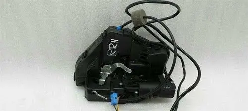 Mercedes-Benz CLS C219 Coupe door lock (next to the handle) A2197301235
