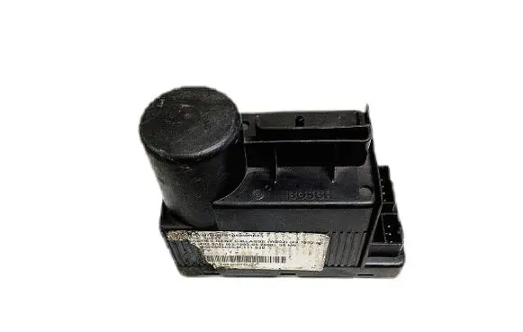 Mercedes-Benz C W202 Central locking vacuum pump 2028000048