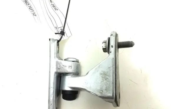 Mercedes-Benz GL X164 Front door upper hinge A2517201337