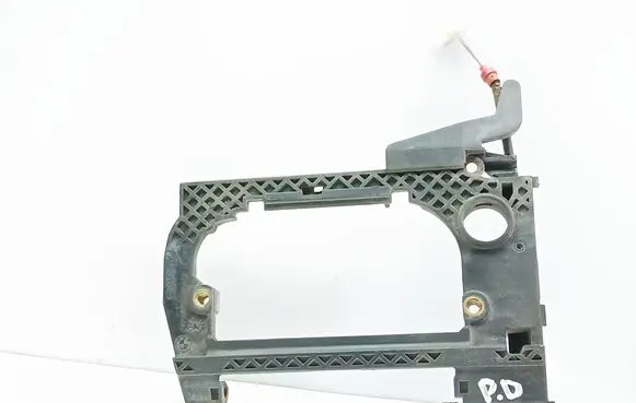 BMW 5 E39 Front door exterior handle/bracket E39R2
