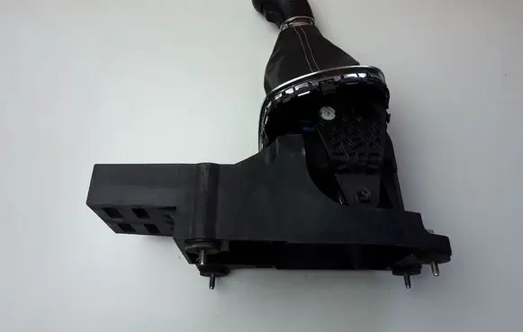 Opel Astra K Gear shifter/selector 55497889