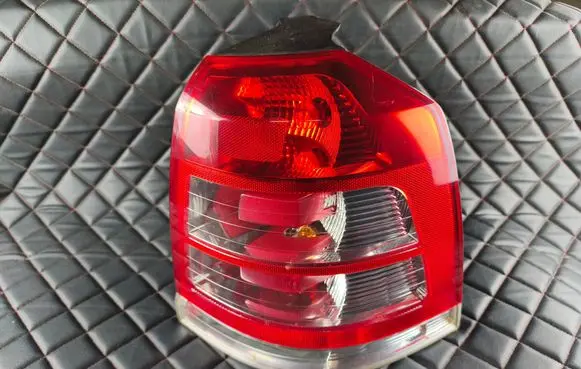 Opel Zafira B Rear/tail lights 