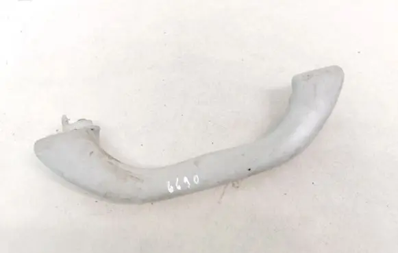 Volkswagen PASSAT B5 Front interior roof grab handle 3B0857607