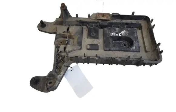 Skoda Octavia Mk2 (1Z) Battery tray 1K0915333