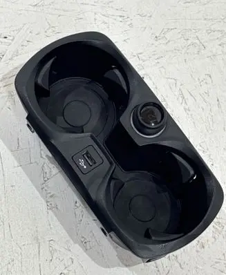BMW 3 G20 G21 Cup holder front 1870135116