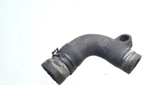Audi A4 S4 B6 8E 8H Engine coolant pipe/hose 06B121101A