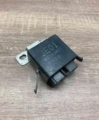 Mazda 626 Other relay K8T33871 JE01 7402