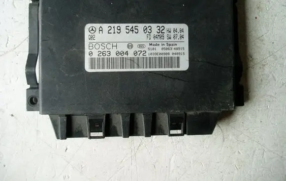 Mercedes-Benz CLS C219 Parking PDC control unit/module A2195450332 0263004072