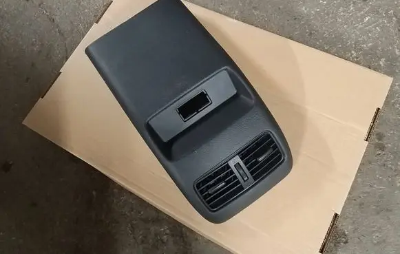 Nissan Qashqai J12 Rear air vent grill 969306UN1A