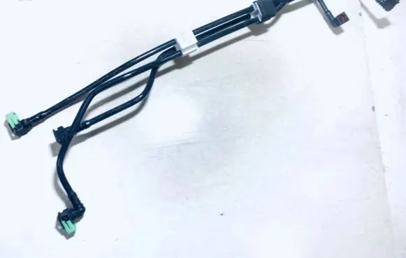 Subaru Impreza III Fuel line pipe 7j161027 7j161200