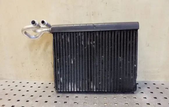 BMW X5 E70 Air conditioning (A/C) radiator (interior) 669191X