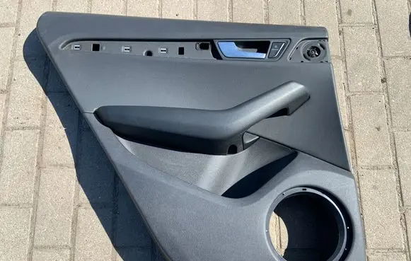 Rear door card panel trim