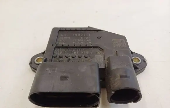 Mercedes-Benz E W213 Glow plug pre-heat relay A6549001300