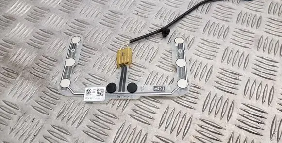 Volkswagen PASSAT B7 Seat pressure sensor 3AA963553A