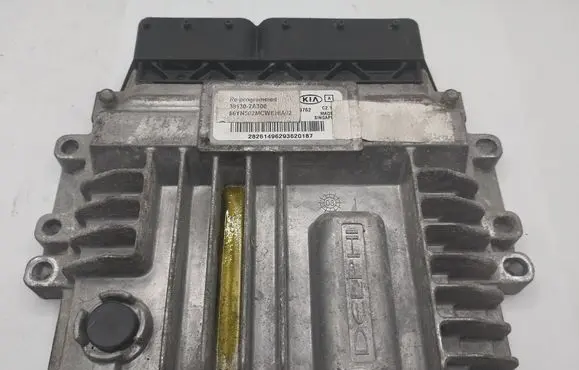 KIA Venga Engine control unit/module 391302A300 28261496293620187 86MW502MC