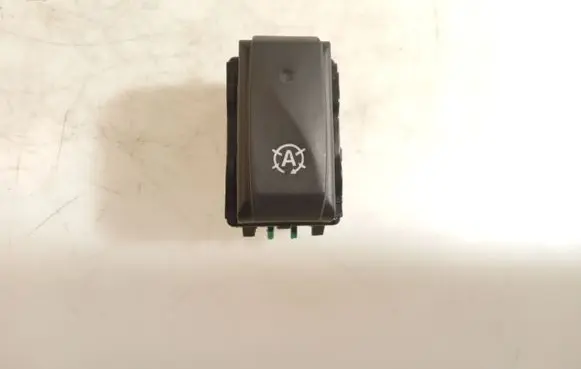 Engine start stop button switch