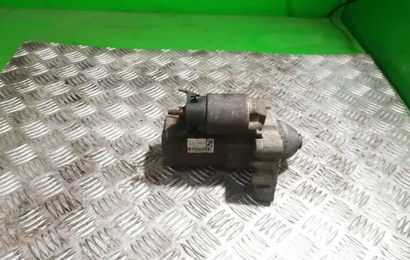 Ford Focus Starter motor 9801667780