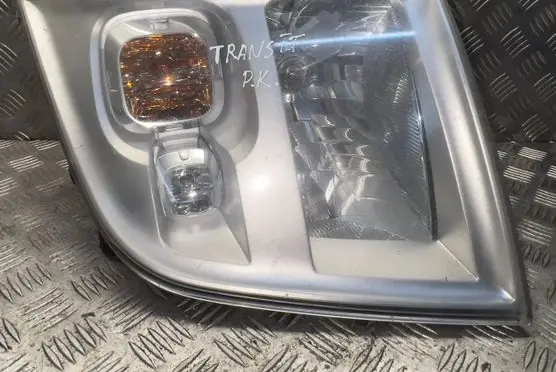 Ford Transit Headlight/headlamp 10100748 6C1110W030 C0J9A