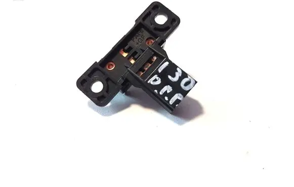 Hyundai i30 Airbag deployment crash/impact sensor 190731