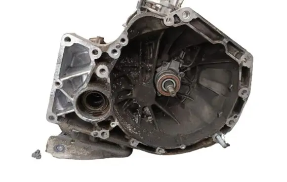 Suzuki SX4 S-Cross Manual 5 speed gearbox