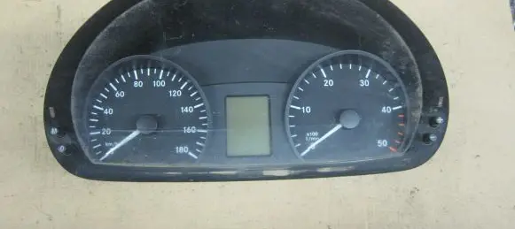 Mercedes-Benz Sprinter W906 Speedometer (instrument cluster) A9064468221