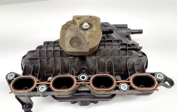 Toyota Yaris Intake manifold 1712021060