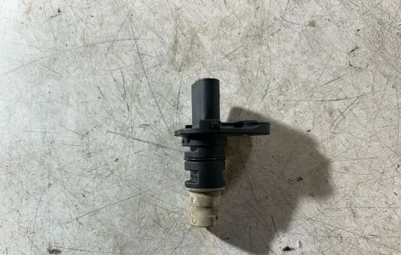 Subaru Outback (BT) Crankshaft speed sensor 22053AA120 082 11F14