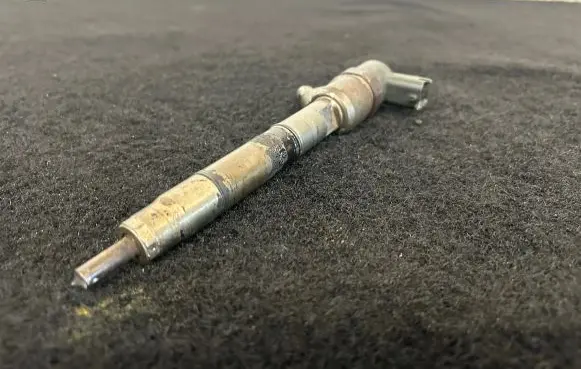 KIA Ceed Fuel injector 0445110320