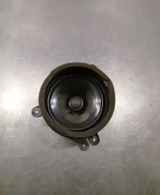Subaru Levorg Rear door speaker 576395