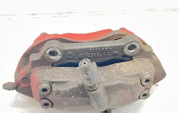 Mercedes-Benz E W211 Front brake caliper 20825301