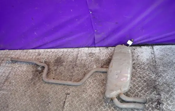 Muffler/silencer