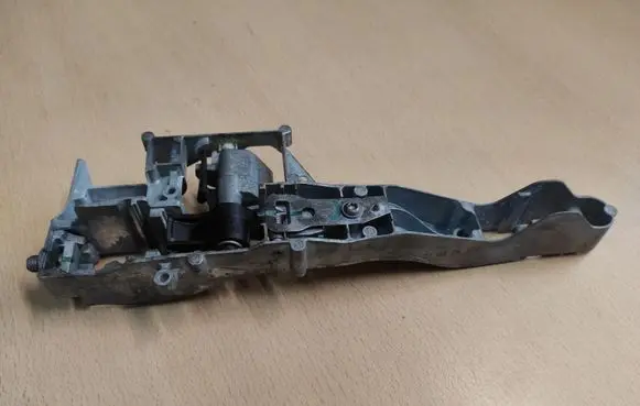 Citroen C4 Grand Picasso Front door exterior handle/bracket 9660403680