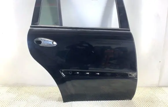 Mercedes-Benz GL X164 Rear door 040