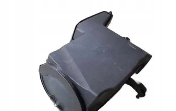 Ford Focus ST Air filter box 0004431