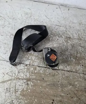 Audi A6 S6 C5 4B Front seatbelt