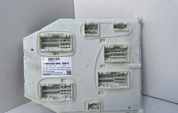 Mercedes-Benz Sprinter W907 W910 Comfort/convenience module A9079007404 A9079013401 A9079024203