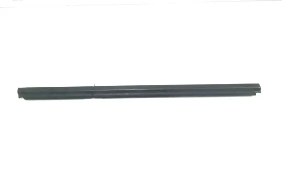 Mercedes-Benz Vito Viano W447 Front door glass trim molding A4477200424