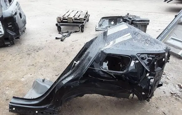 Volvo C40 Rear quarter panel 32394084