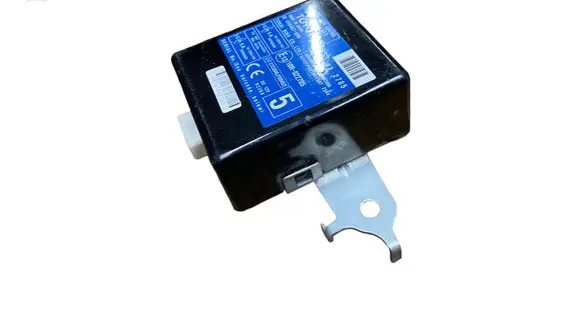 Toyota Urban Cruiser (XP110) Door central lock control unit/module 8974152252 61B487000 10R022785